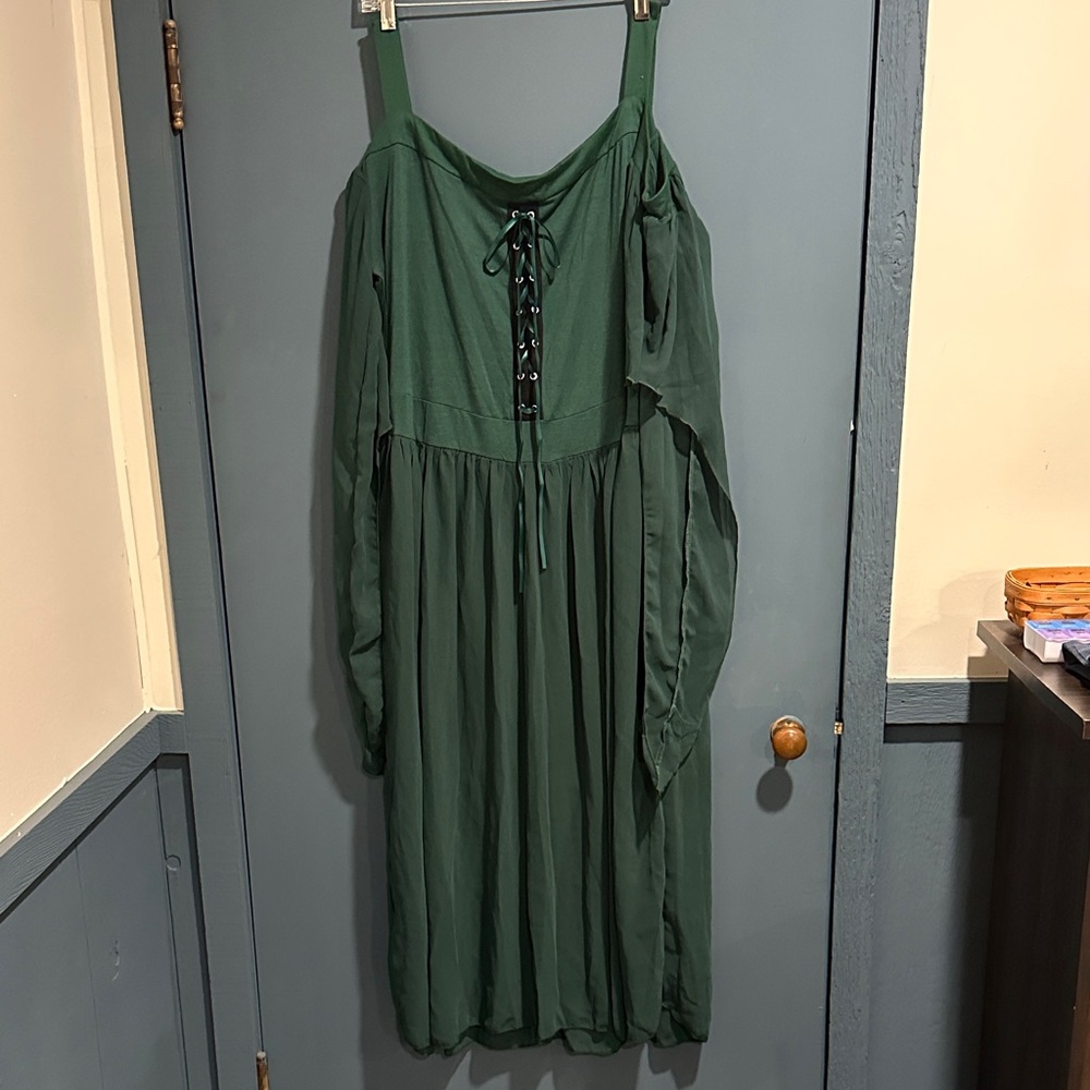 Forest Green Long Sleeve Dress Renaissance or Witch Costume Dress